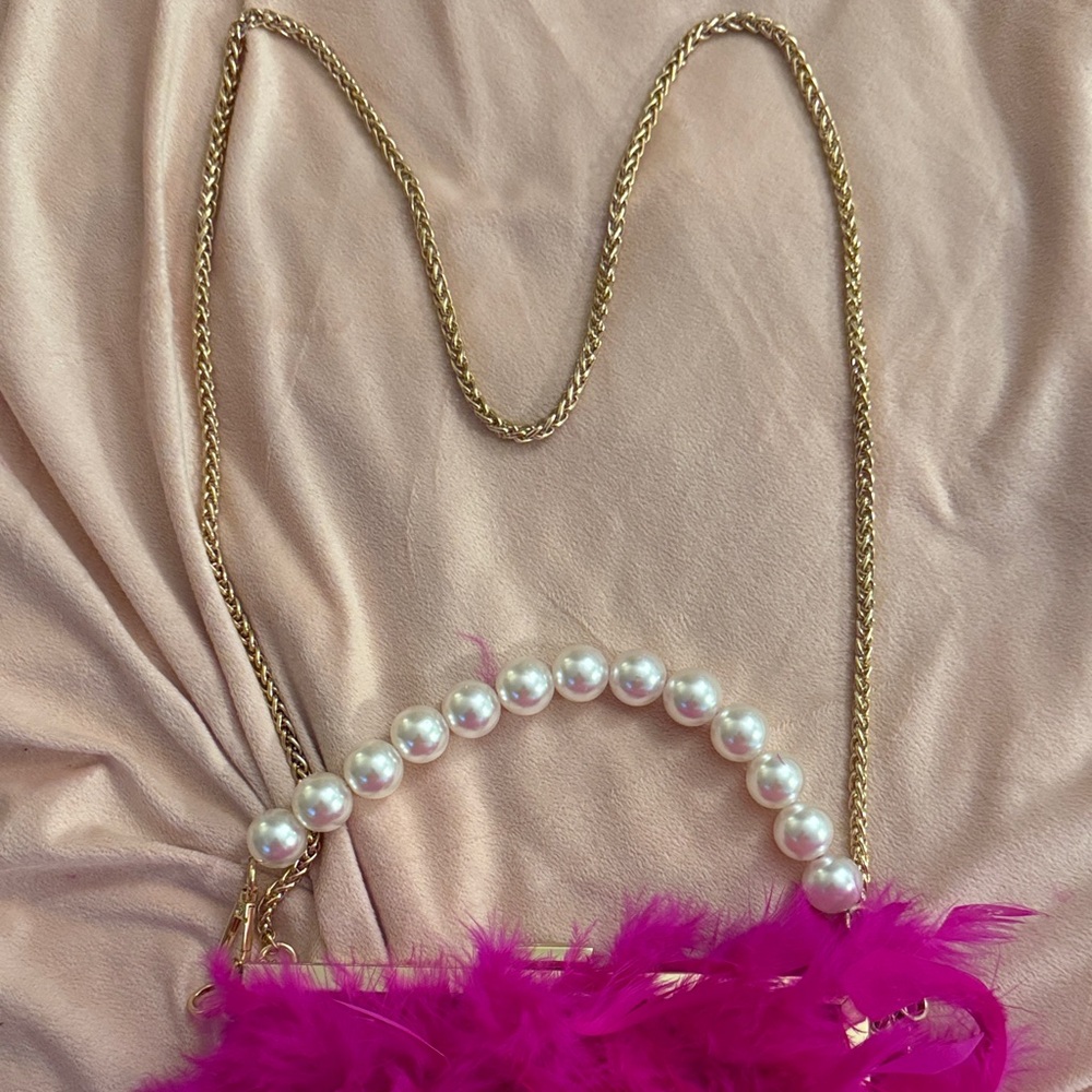 Pink Feathered Women's Bag with Pearl Handle - Picture 2 of 5